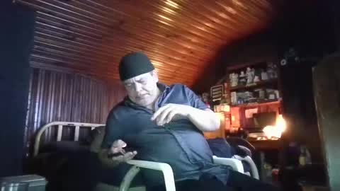 Booshwa online show from 2, 2, 2025