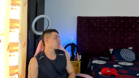 booyhott_ online show from 28, 11, 2025