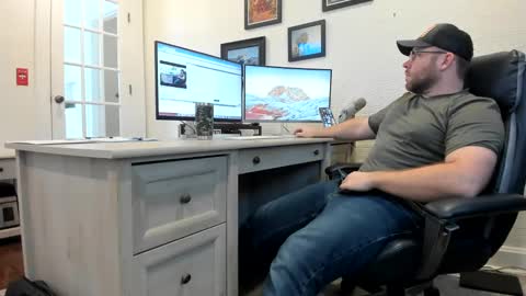 Boredhorndog online show from 20, 2, 2025