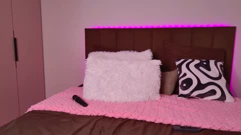 Hallie online show from 11, 3, 2026