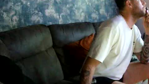 Snapshot of boshllama chatting on 4, 6, 2026 James online show from 4, 6, 2026