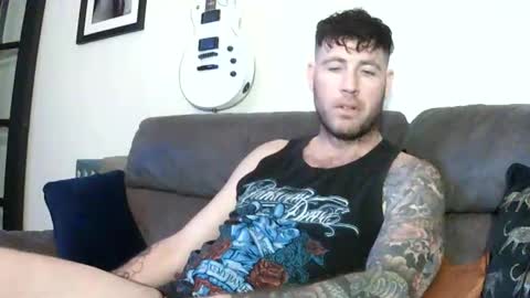 Snapshot of boshllama chatting on 8, 6, 2026 James online show from 8, 6, 2026