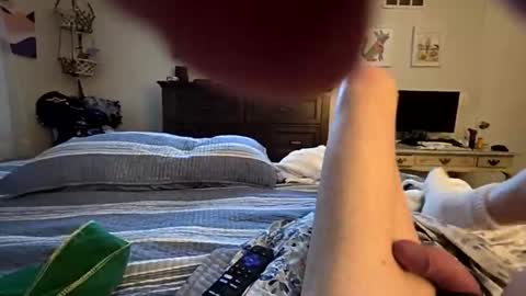bottomtoy2222 online show from 23, 4, 2026
