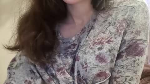 Snapshot of bouncyqueenmajesty chatting on 3, 2, 2025 Bouncy Queen Majesty online show from 3, 2, 2025