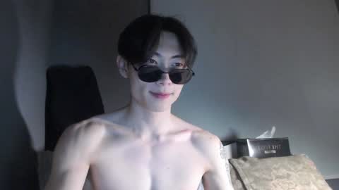 boxman556990 online show from 19, 1, 2025