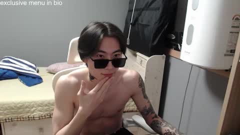 boxman556990 online show from 24, 10, 2025