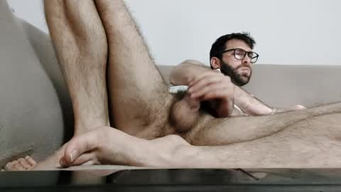 Snapshot of boy_aroundtheworld chatting on 14, 5, 2026 Dan online show from 14, 5, 2026