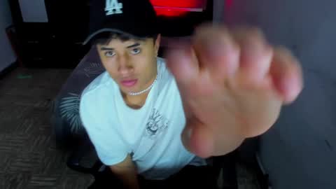 boy_nauthy online show from 9, 1, 2025