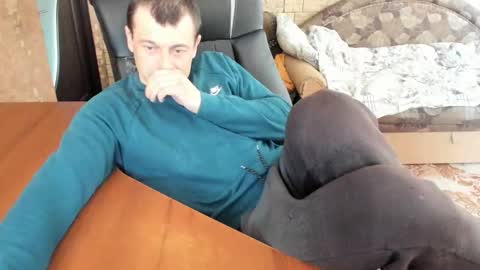 BoyApollon online show from 5, 3, 2026