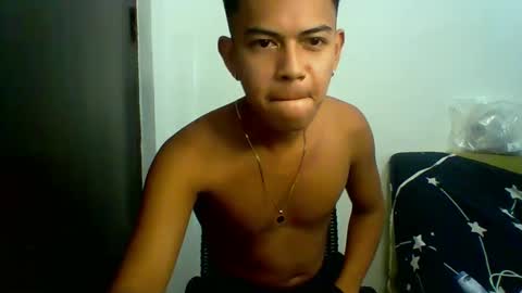 Snapshot of boyax16 chatting on 12, 12, 2024 boyax16 online show from 12, 12, 2024