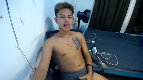 Snapshot of boyax16 chatting on 3, 2, 2025 boyax16 online show from 3, 2, 2025