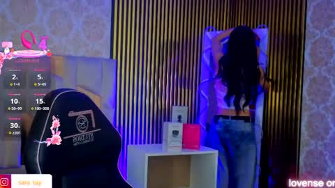 boyfox_tay online show from 9, 6, 2026