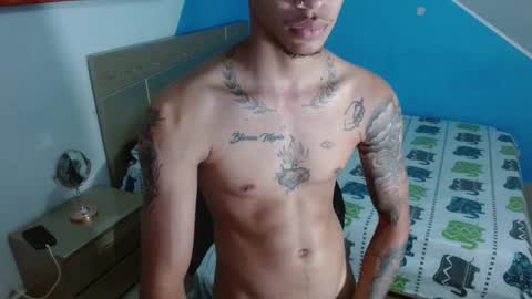 boyhot_sw online show from 28, 2, 2025