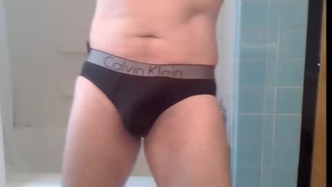 Snapshot of boynextdoor720 chatting on 9, 10, 2025 BoyNextDoor online show from 9, 10, 2025