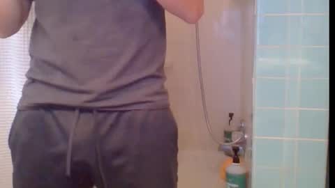 Snapshot of boynextdoor720 chatting on 14, 10, 2025 BoyNextDoor online show from 14, 10, 2025