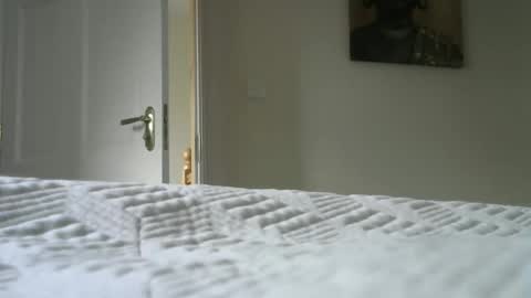 BoysBoy2003 online show from 4, 2, 2026