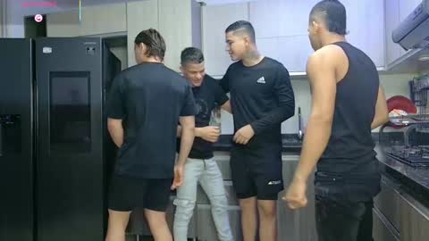 Angelo Mark Fernando Taylor online show from 18, 12, 2025