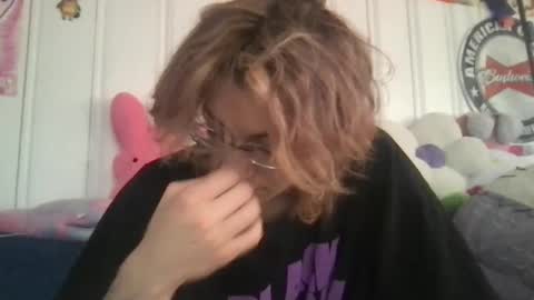 boywithbug online show from 27, 2, 2025