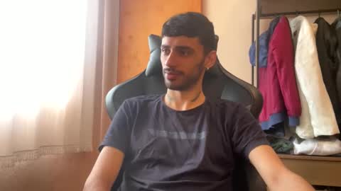 boyzinm2 online show from 2, 10, 2025