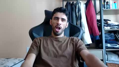 boyzinm2 online show from 12, 3, 2026