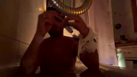 bozaansboza online show from 4, 7, 2026