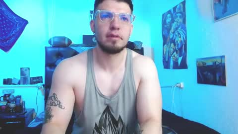 brad hot boy online show from 8, 11, 2025