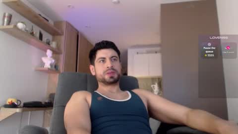 Snapshot of bradley_muscle chatting on 20, 9, 2025 Bradley online show from 20, 9, 2025