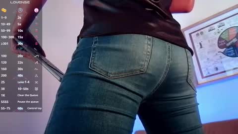 Bradley Colton Independ Model online show from 3, 3, 2025