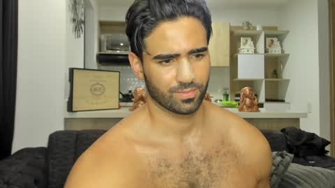 bradleymartin7 online show from 6, 2, 2025