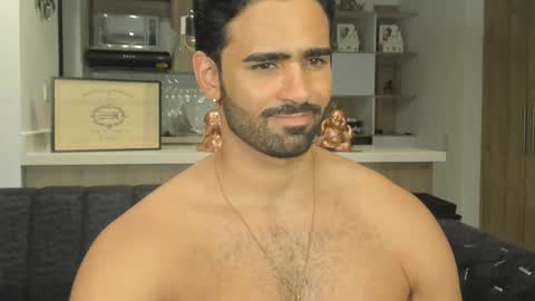 bradleymartin7 online show from 5, 3, 2025