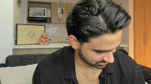 bradleymartin7 online show from 10, 11, 2025