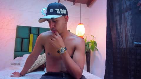 Snapshot of brand_collins chatting on 30, 11, 2025 Brand online show from 30, 11, 2025