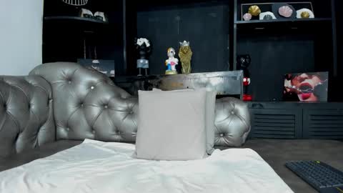 Snapshot of brand_collins chatting on 15, 1, 2026 Brand online show from 15, 1, 2026