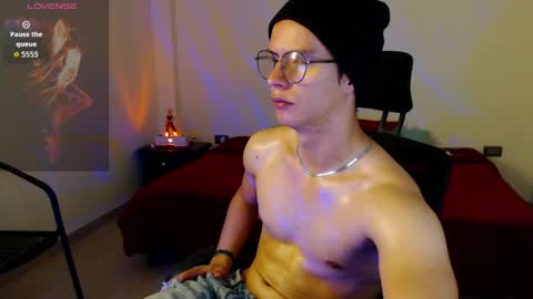 brandon_starkk online show from 22, 4, 2026