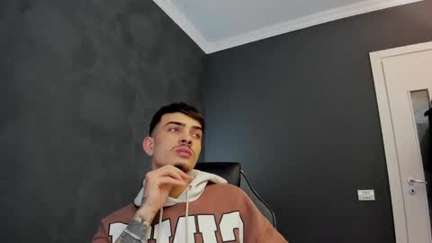 BrandonTateX online show from 1, 3, 2025