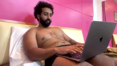 Daddy online show from 6, 3, 2025