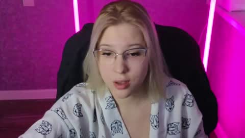 Snapshot of brandy__stars chatting on 22, 1, 2025 Belle online show from 22, 1, 2025