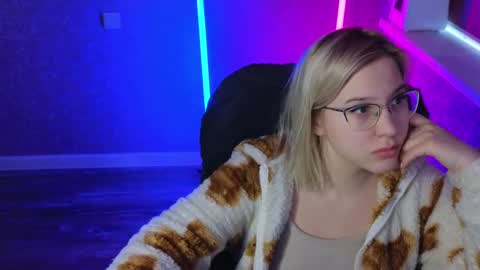 Snapshot of brandy__stars chatting on 17, 2, 2025 Belle online show from 17, 2, 2025