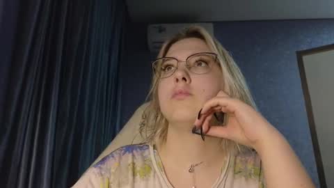 Snapshot of brandy__stars chatting on 9, 11, 2025 Belle online show from 9, 11, 2025