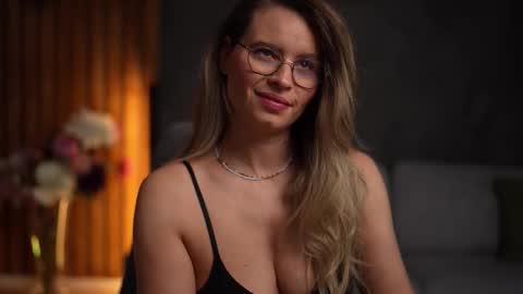 Alex online show from 2, 11, 2025