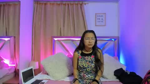 bravepetunia online show from 17, 10, 2025