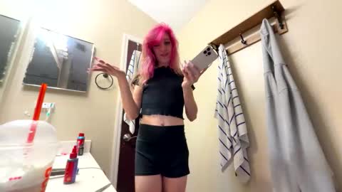 Snapshot of bray19509 chatting on 19, 12, 2025 bray19509 online show from 19, 12, 2025