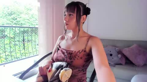Snapshot of breakfastwithtiffanys chatting on 4, 5, 2026 breakfastwithtiffanys online show from 4, 5, 2026