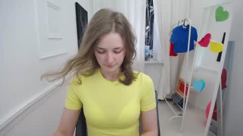 Snapshot of bree_sky chatting on 6, 7, 2026 Bree online show from 6, 7, 2026