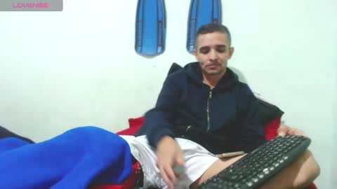 Snapshot of breinerxxlhot chatting on 18, 2, 2025 Breiner online show from 18, 2, 2025