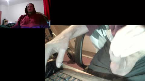 Snapshot of bremer64 chatting on 1, 3, 2025 bremer64 online show from 1, 3, 2025