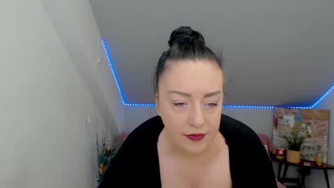 Brenda Skye online show from 26, 9, 2025