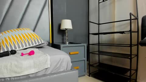 Brenda Time Schedule 0600 - 1400 GMT-5 online show from 12, 3, 2025