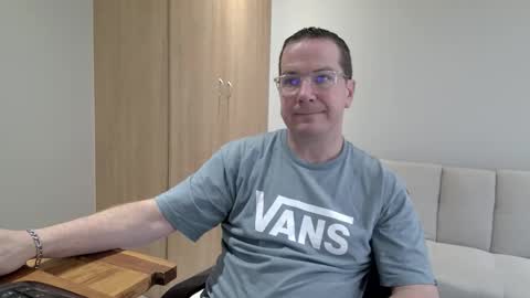 Snapshot of brettdj chatting on 2, 11, 2025 Brett online show from 2, 11, 2025