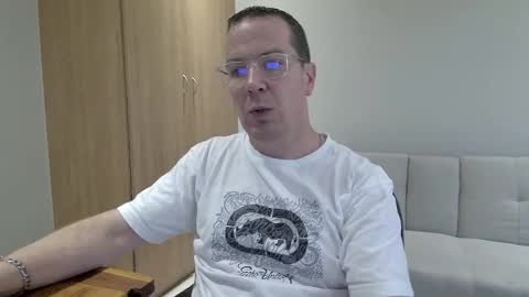 Brett online show from 4, 2, 2026